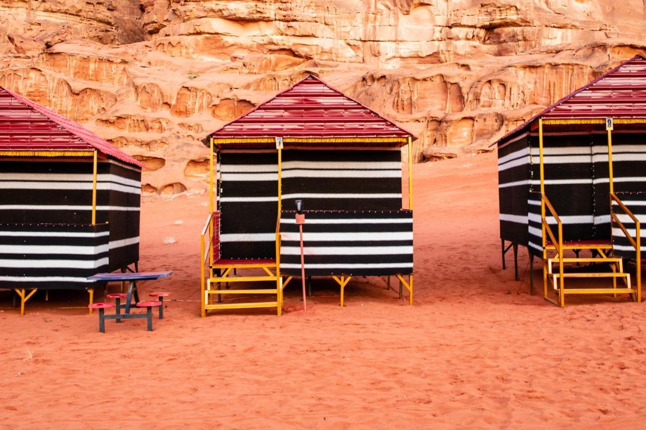 Rainbow Camp Hotel Wadi Rum Exterior foto